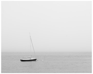 de Flon_N_Lone Boat in Fog_Digital photography_14x11